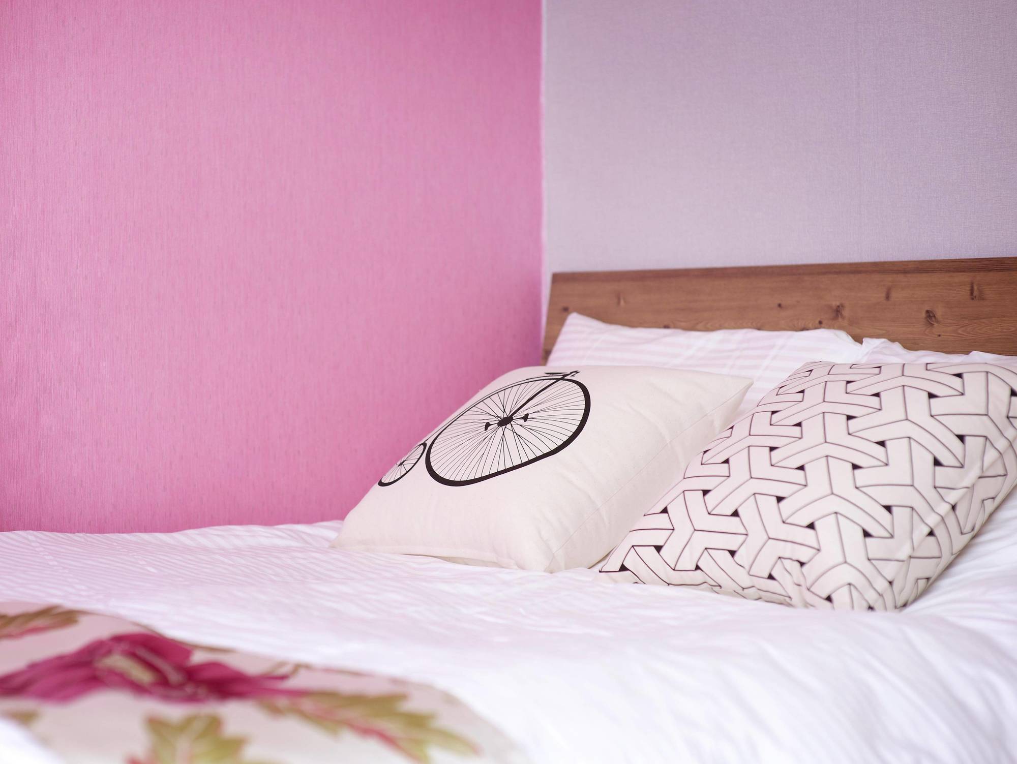 D.H Sinchon Guesthouse Seoul Bagian luar foto